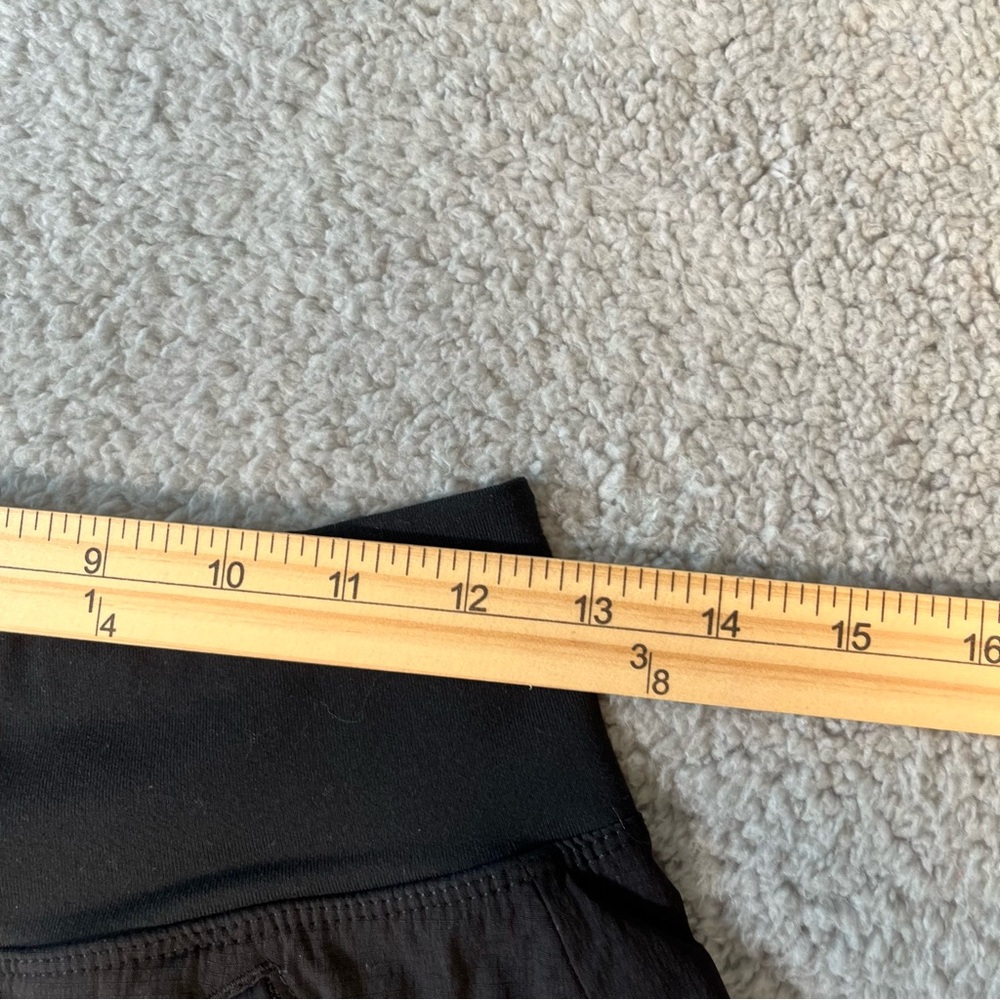 Athleta Women's Black Trekkie North Short Size 0 - Picture 7 of 8